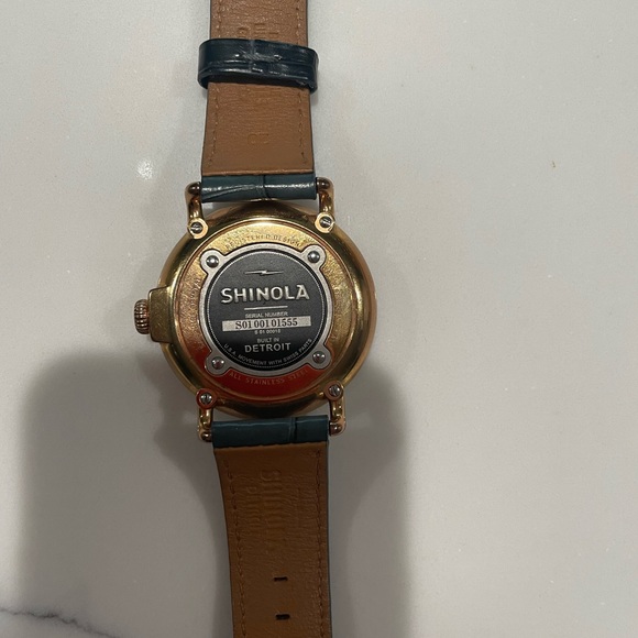 Shinola Argonite 1069 watch - Picture 4 of 5